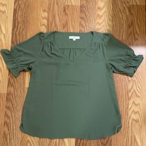 Loft blouse with cute sleeves 😍